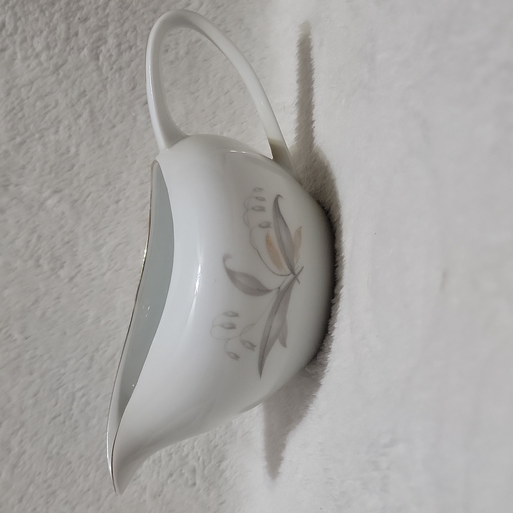 Vintage Kaysons Fine China Golden Rhapsody Creamer